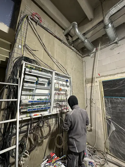 Elektroinstalace: zapojování nového rozvaděče